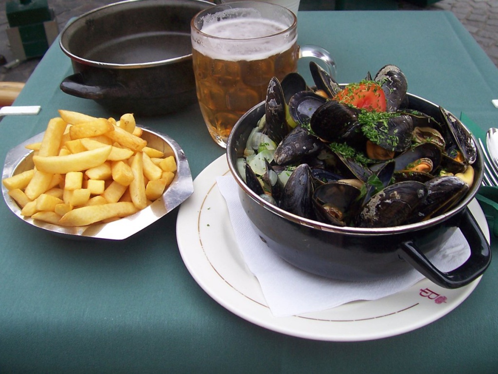 asado.jpg moules-frites.jpg